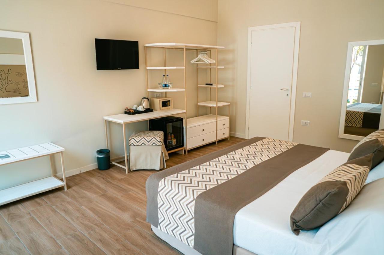 Hotel Lido Beach Phg 奥里斯塔诺 外观 照片