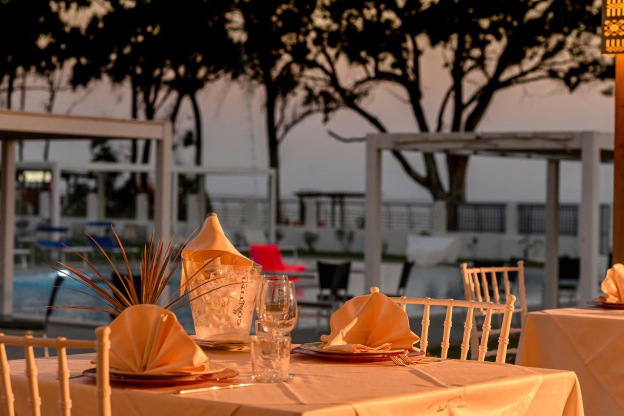 Hotel Lido Beach Phg 奥里斯塔诺 外观 照片